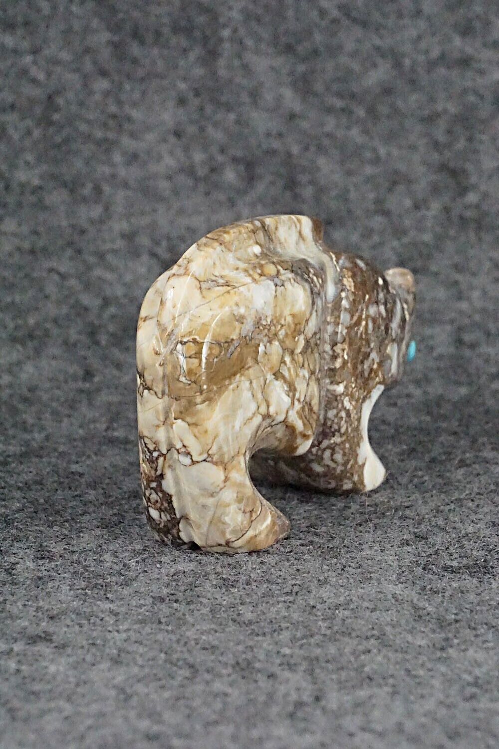 Mountain Lion Zuni Fetish Carving - Ronnie Lunasee