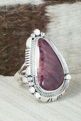 Spiny Oyster & Sterling Silver Ring - Daniel Benally - Size 8