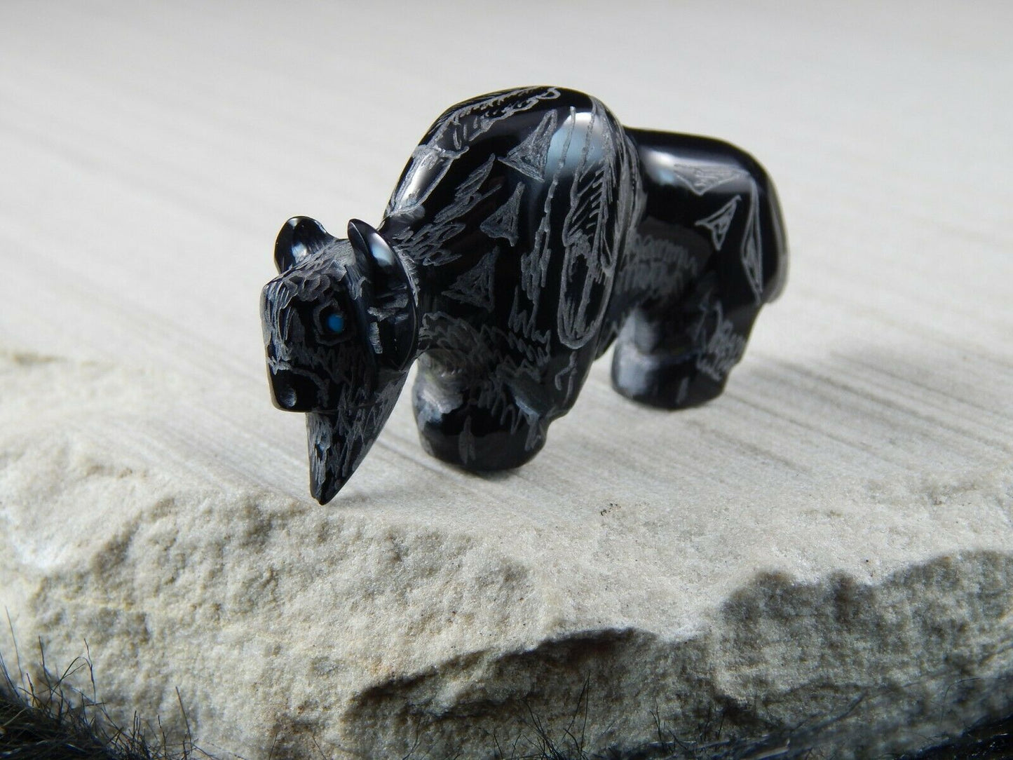 Buffalo Zuni Fetish Carving - Russell Shack - High Lonesome Trading