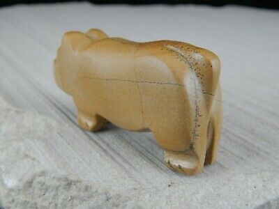 Bear Zuni Fetish Carving- Taylor Gia - High Lonesome Trading