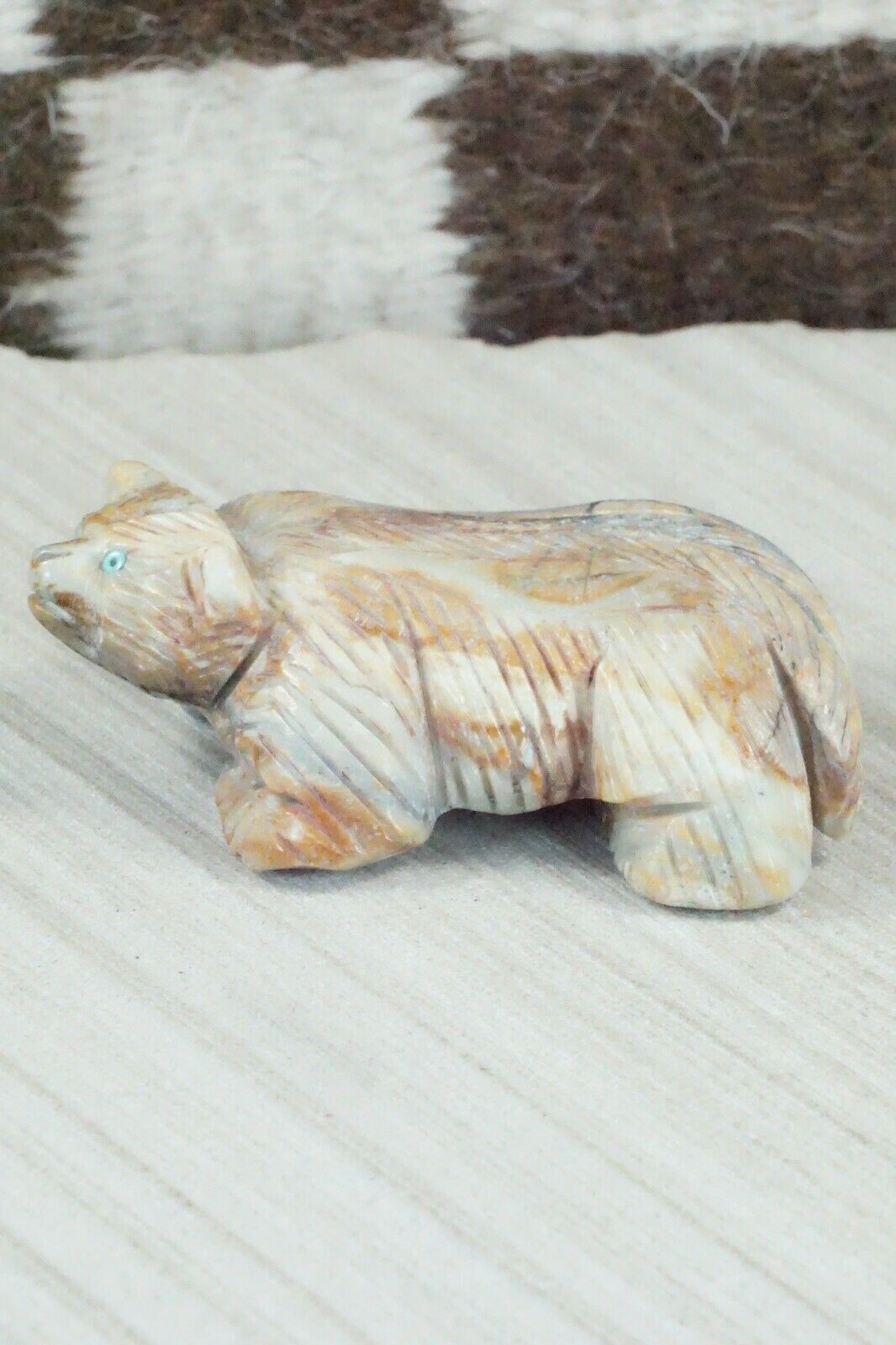 Badger Zuni Fetish Carving - Allison White
