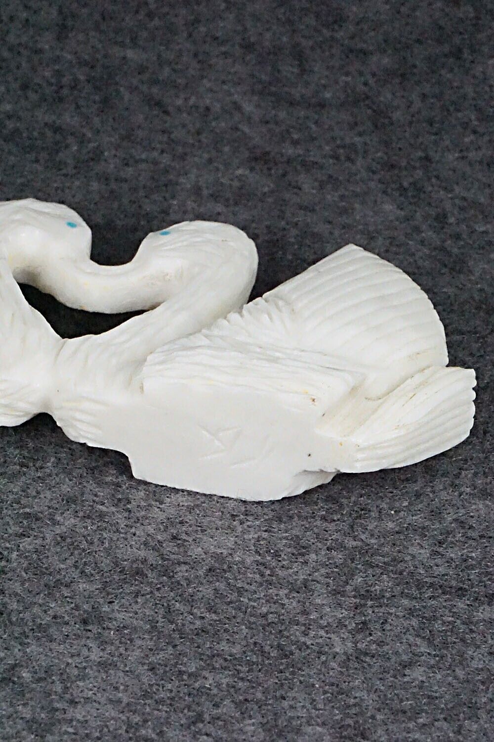 Swan Zuni Fetish Carving - Kevin Quam