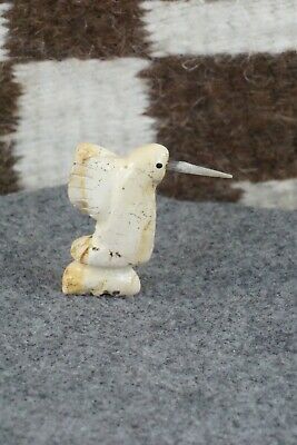 Humming Bird Zuni Fetish Carving - Justin Red Elk