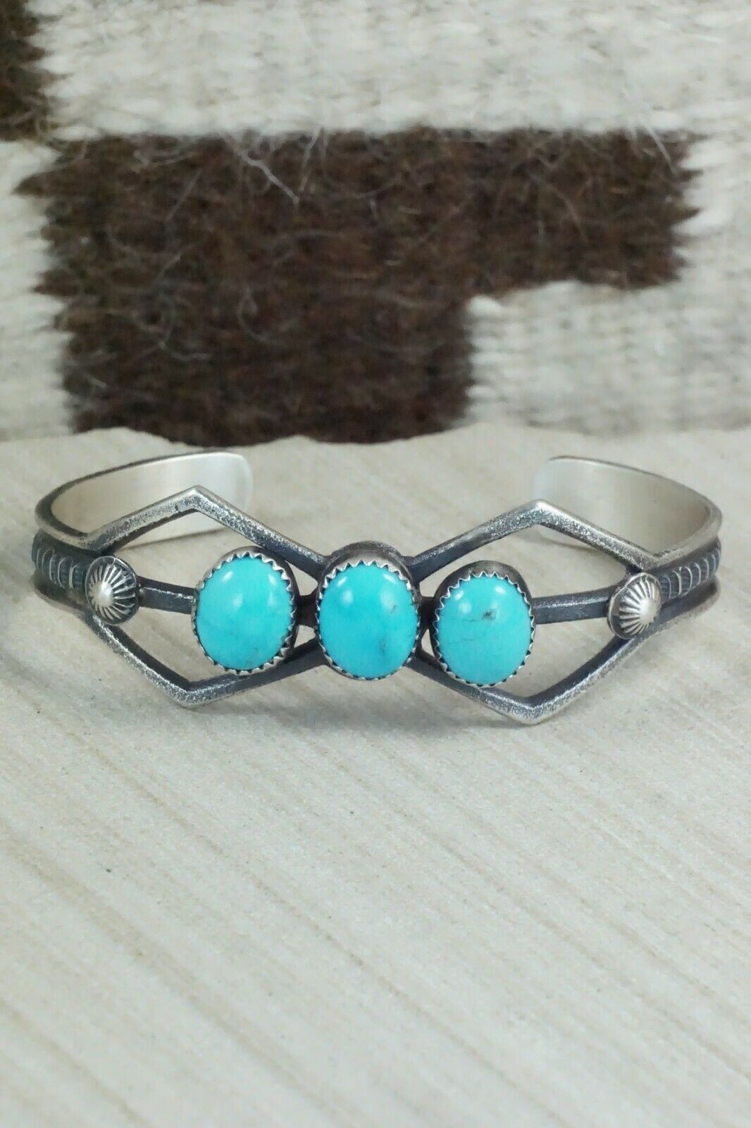 Turquoise and Sterling Silver Bracelet - Eva & Linberg Billah