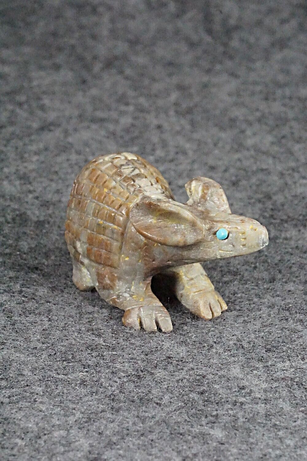 Armadillo Zuni Fetish Carving - Dana Malani