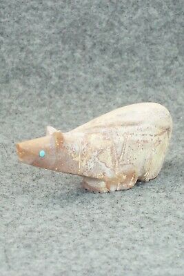 Bear Zuni Fetish Carving - Ronnie Lunasee