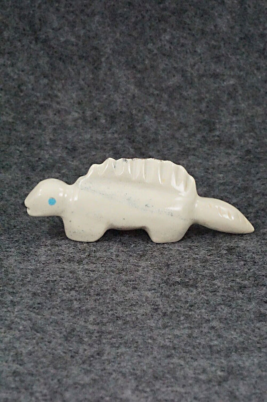 Lizard Zuni Fetish Carving - Marvelita Phillips
