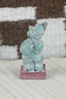 Bear Zuni Fetish Carving - Jon Quam