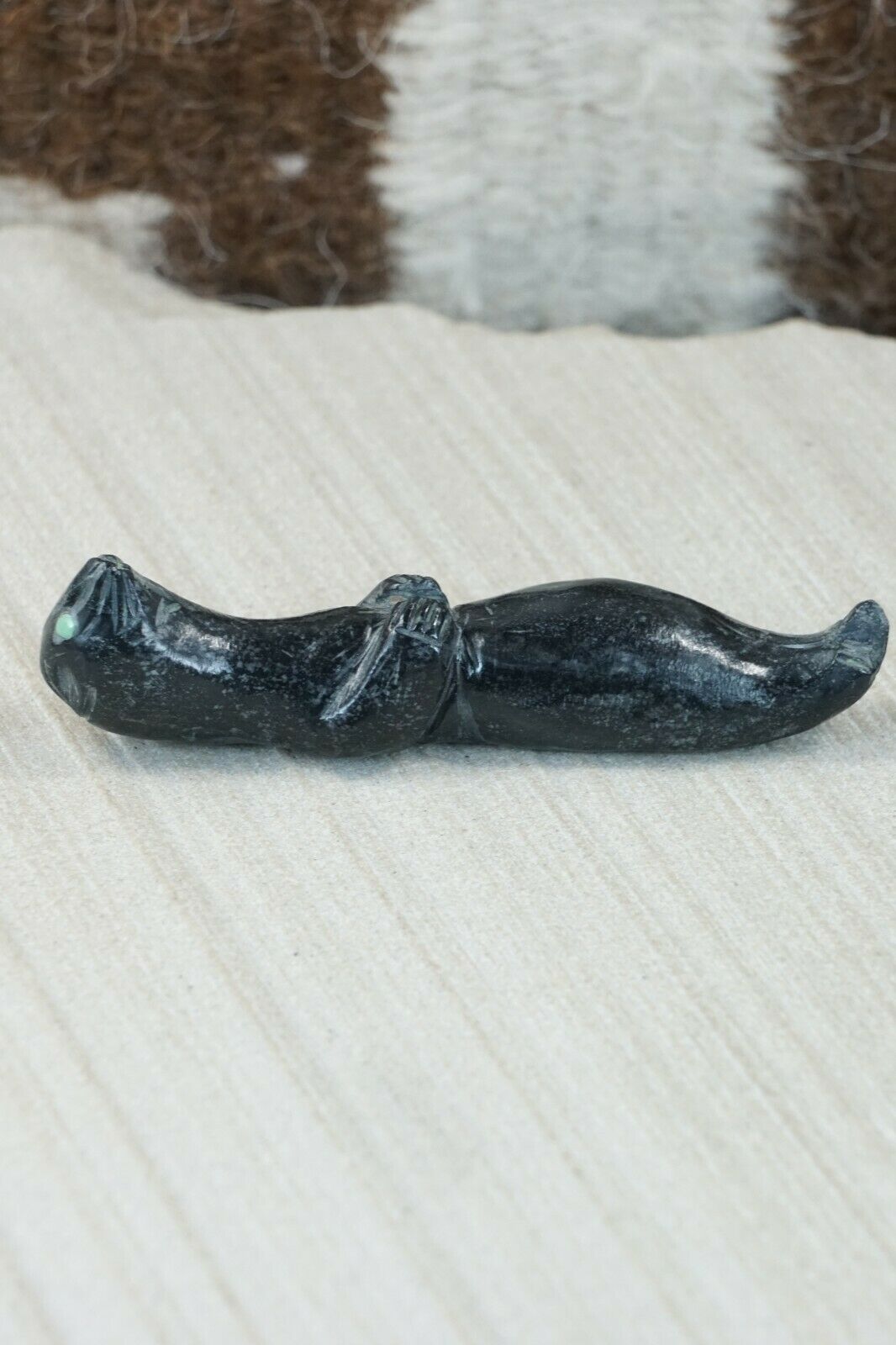 Otter Zuni Fetish Carving - Jonas Hastito