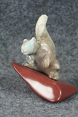 Squirrel Zuni Fetish Carving - Albert Eustace