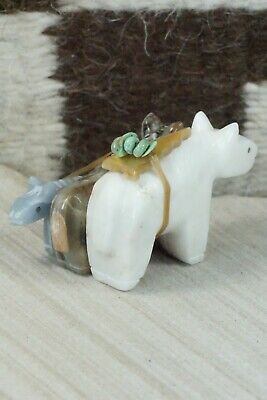 Horse Zuni Fetish Carving - Daisy Natewa