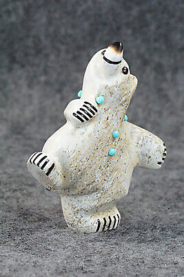 Bear Zuni Fetish Carving - Claudia Peina