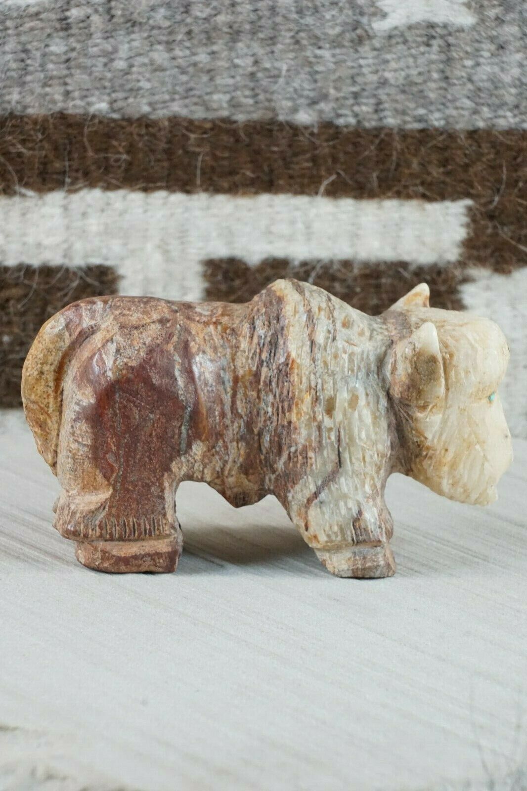 Buffalo Zuni Fetish Carving - Jon Quam - High Lonesome Trading