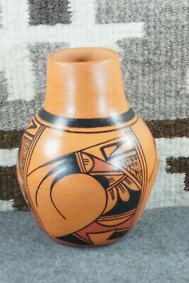 Hopi Pottery - Alta Yesslith