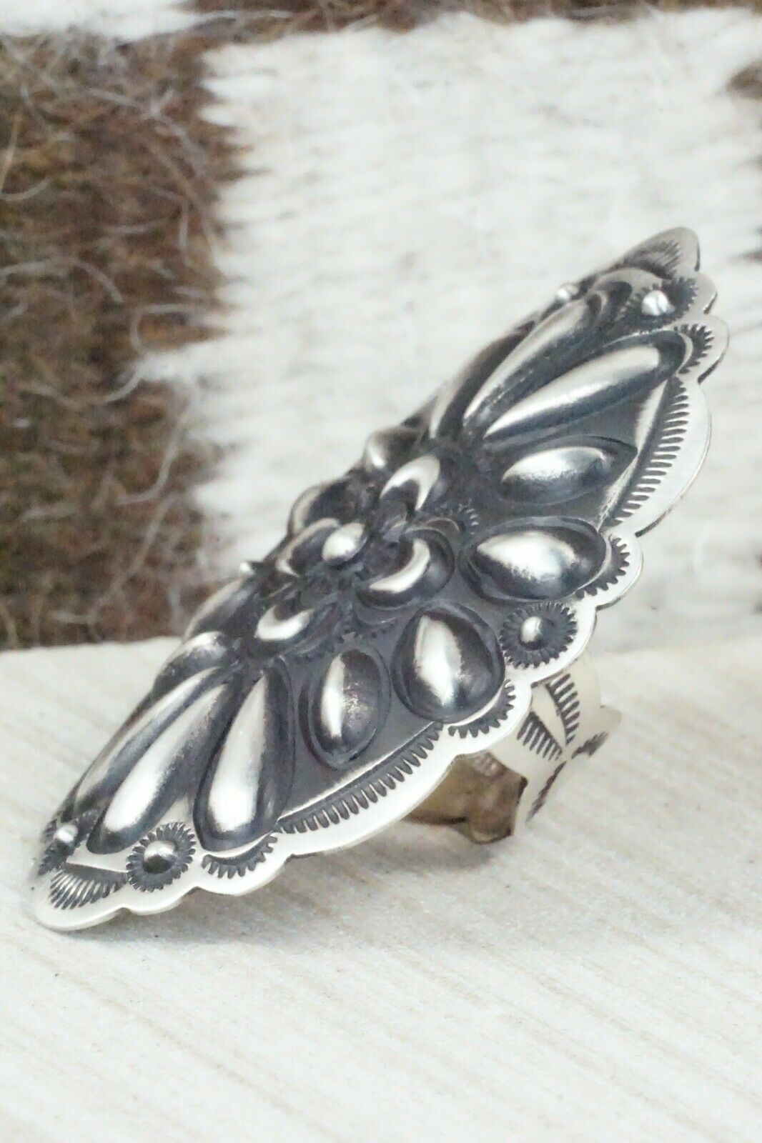 Sterling Silver Ring - Leander Tahe - Size 7.5