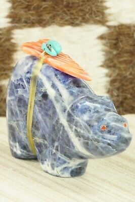 Bear Zuni Fetish Carving - Daphne Quam