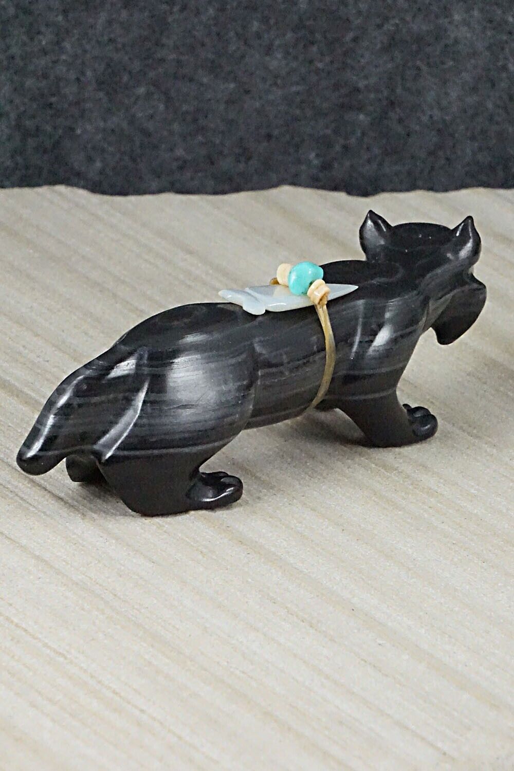 Bobcat Zuni Fetish Carving - Albert Eustace
