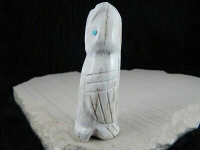Owl Zuni Fetish Carving - Robert Weahkee - High Lonesome Trading