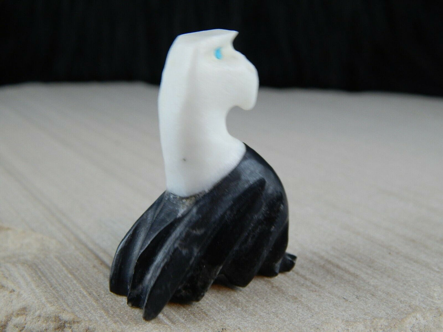 Eagle Zuni Fetish Carving - Kelly Lementino - High Lonesome Trading