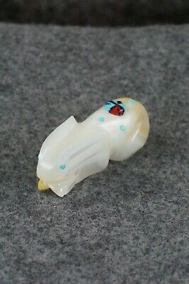 Rabbit Zuni Fetish Carving - Danette Laate