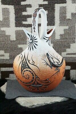 Zuni Pottery - Deldrick Cellicion