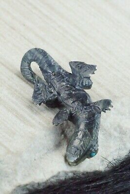 Lizard Zuni Fetish Carving - Lance Cheama