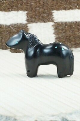 Horse Zuni Fetish Carving - Herbert Halate