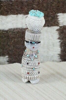Corn Maiden Zuni Fetish Carving - Carl Etsate