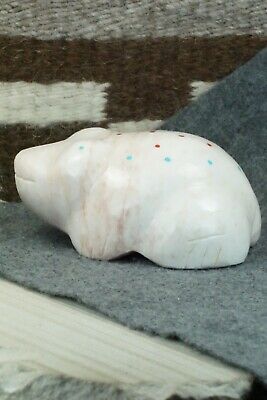 Frog Zuni Fetish Carving - Daphne Quam