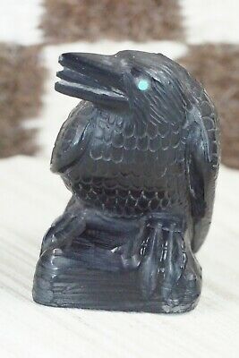 Crow Zuni Fetish Carving - Derrick Kaamasee
