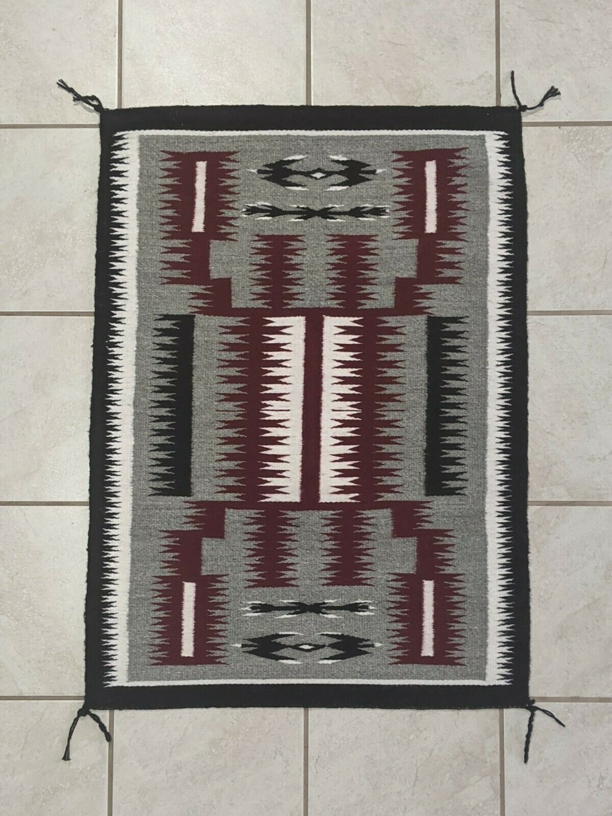 Navajo Handwoven Rug - 37.5in x 27in - Annie T. Jones - High Lonesome Trading