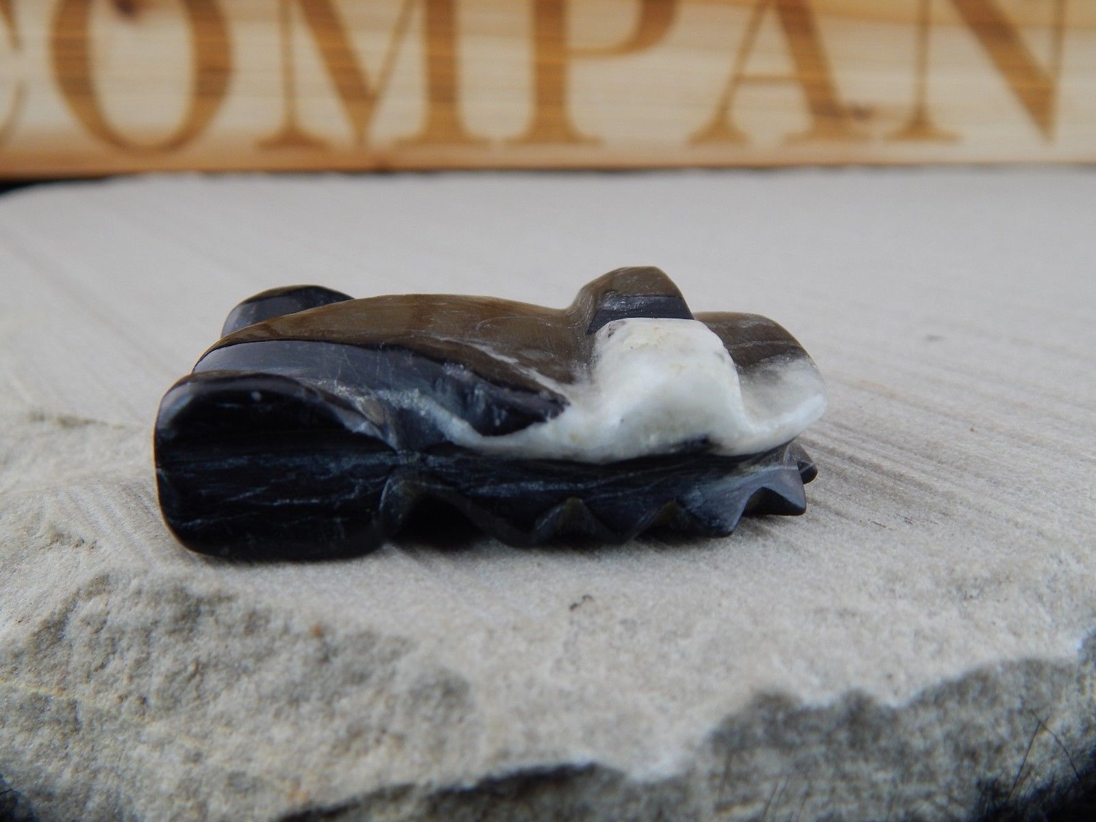 Frog Zuni Fetish Carving - Kelly Lementino - High Lonesome Trading