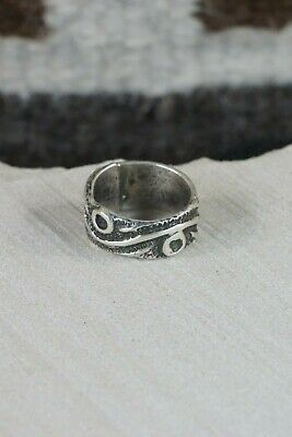 Navajo Sterling Silver Ring - Virgil Reader - Size 9 - High Lonesome Trading