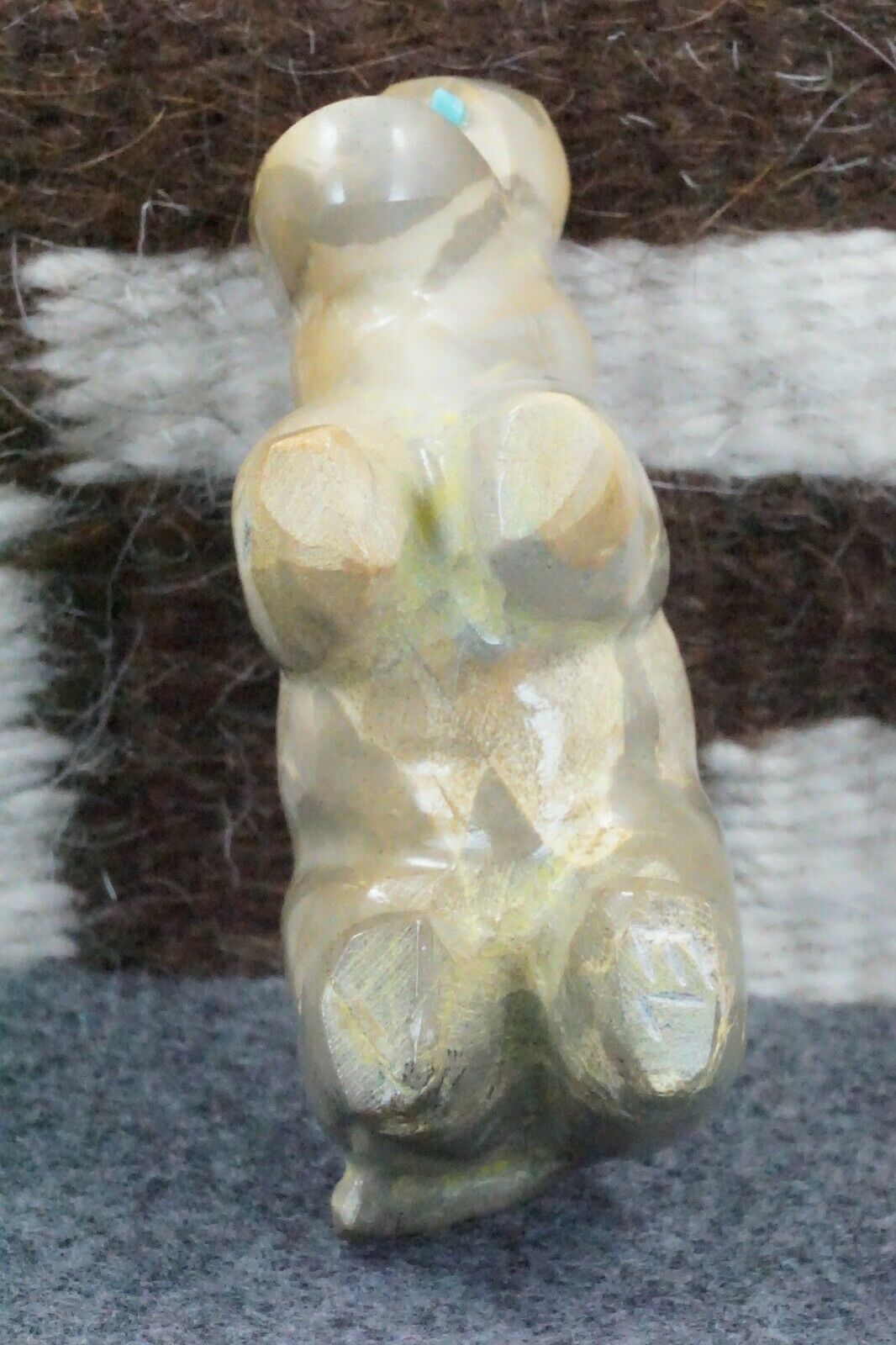 Hippo Zuni Fetish Carving - Enrike Leekya