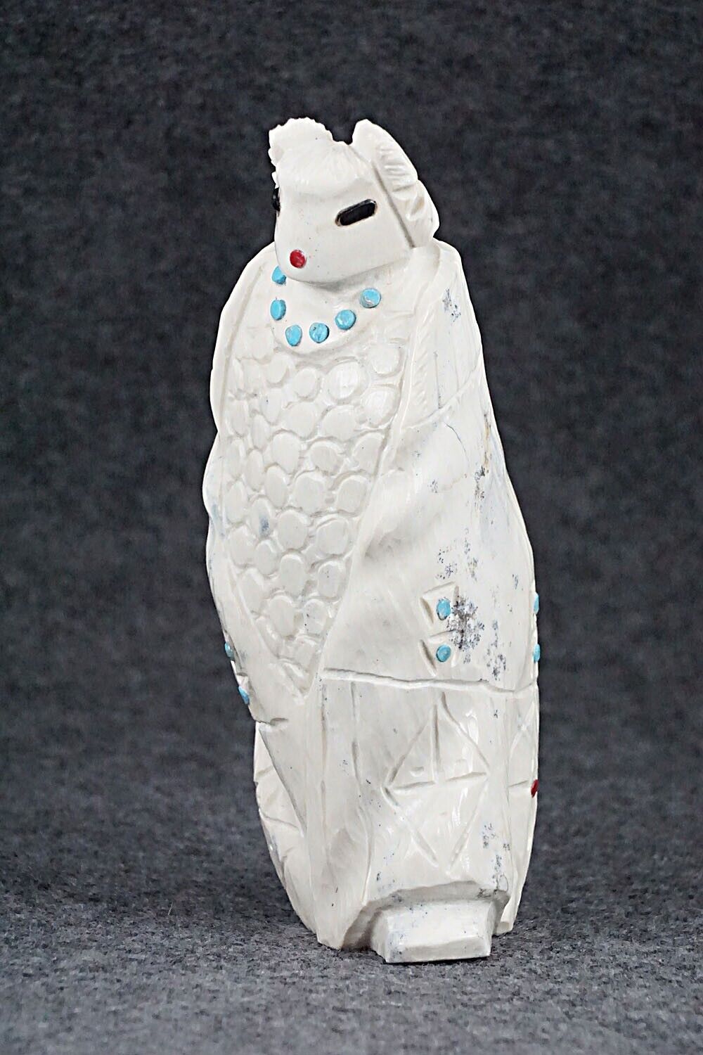 Corn Maiden Zuni Fetish Carving - Derrick Kaamasee