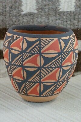 Jemez Pottery - Ortiz