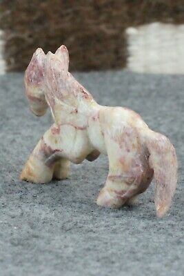 Horse Zuni Fetish Carving - Jonas Hastito