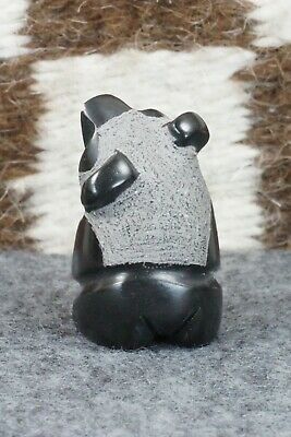 Bear Zuni Fetish Carving - Reynold Lunasee