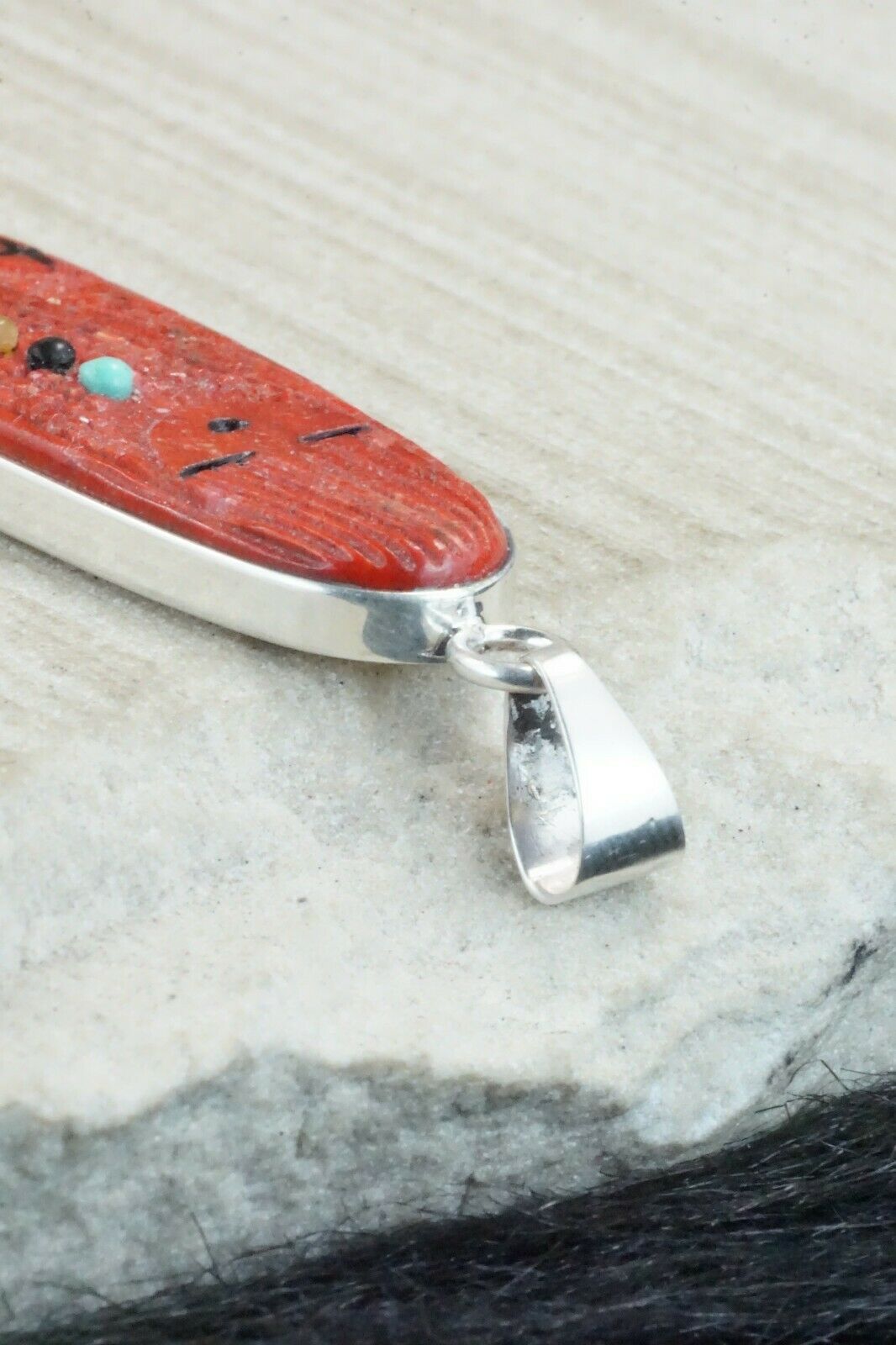 Spiny Oyster & Sterling Silver Pendant - Stuart Quandelacy