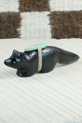 Wolf Zuni Fetish Carving - Herbert Halate