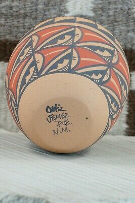 Jemez Pottery - Ortiz
