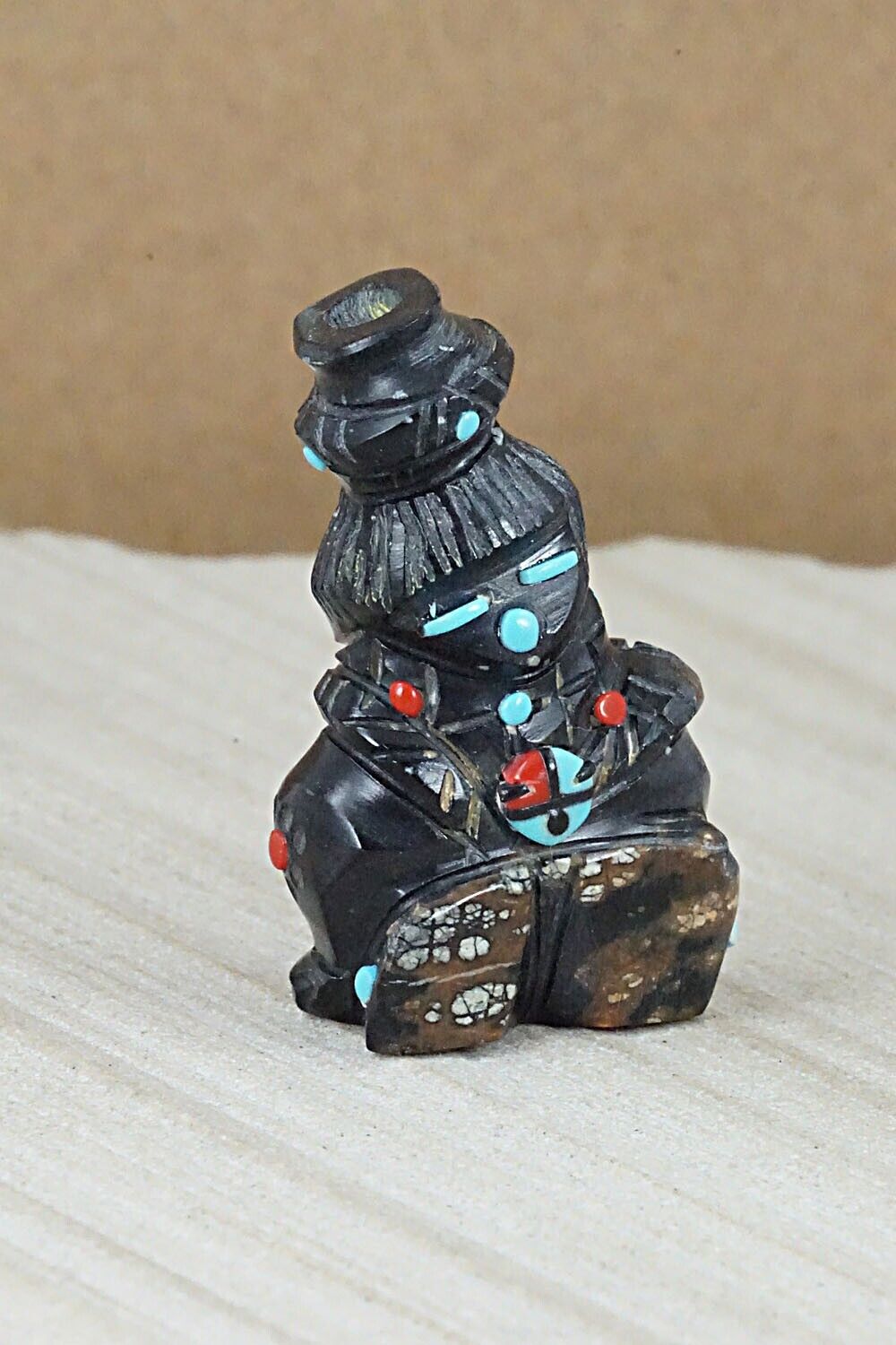 Ola Maiden Zuni Fetish Carving - Danette Laate