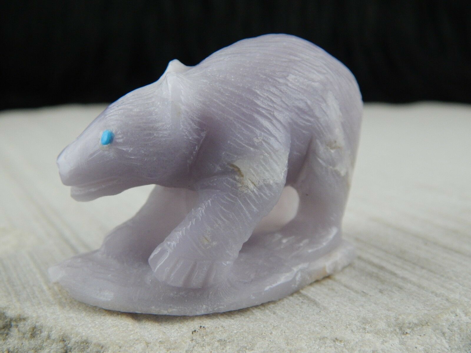 Bear Zuni Fetish Carving - Derrick Kaamasee - High Lonesome Trading