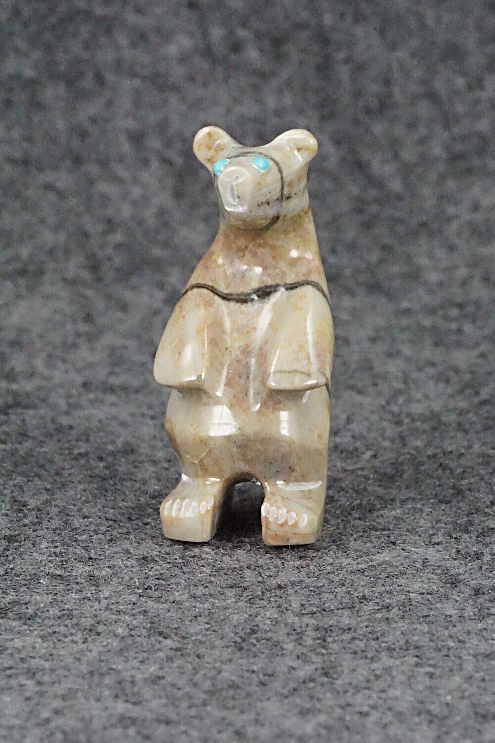 Bear Zuni Fetish Carving - Shannon Calavaza