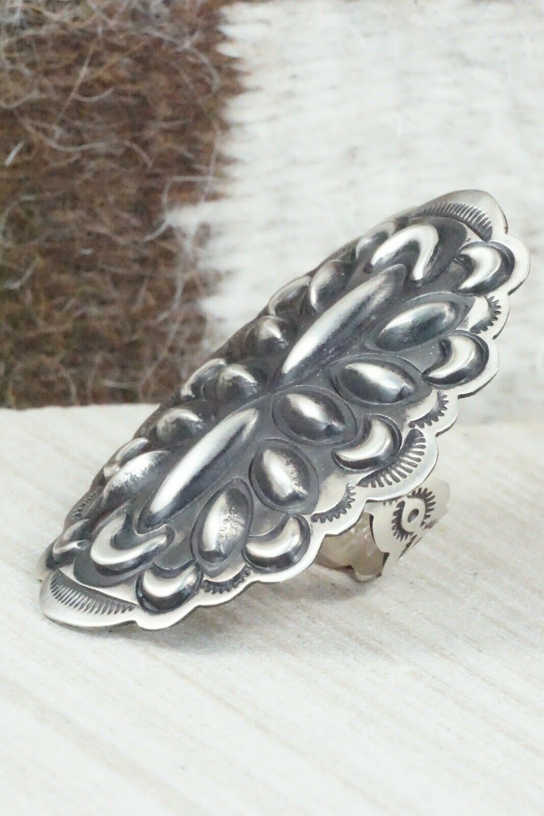 Sterling Silver Ring - Leander Tahe - Size 7.5