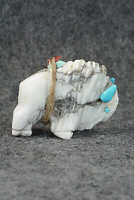 Buffalo Zuni Fetish Carving - Kevin Quam