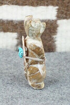 Bear Zuni Fetish Carving - Ariane Quam