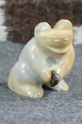 Frog Zuni Fetish Carving - Enrike Leekya