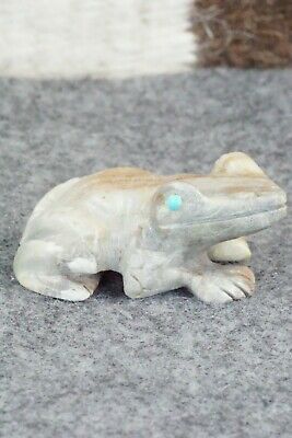 Frog Zuni Fetish Carving - Dana Malani