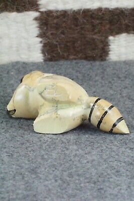 Racoon Zuni Fetish Carving - Enrike Leekya